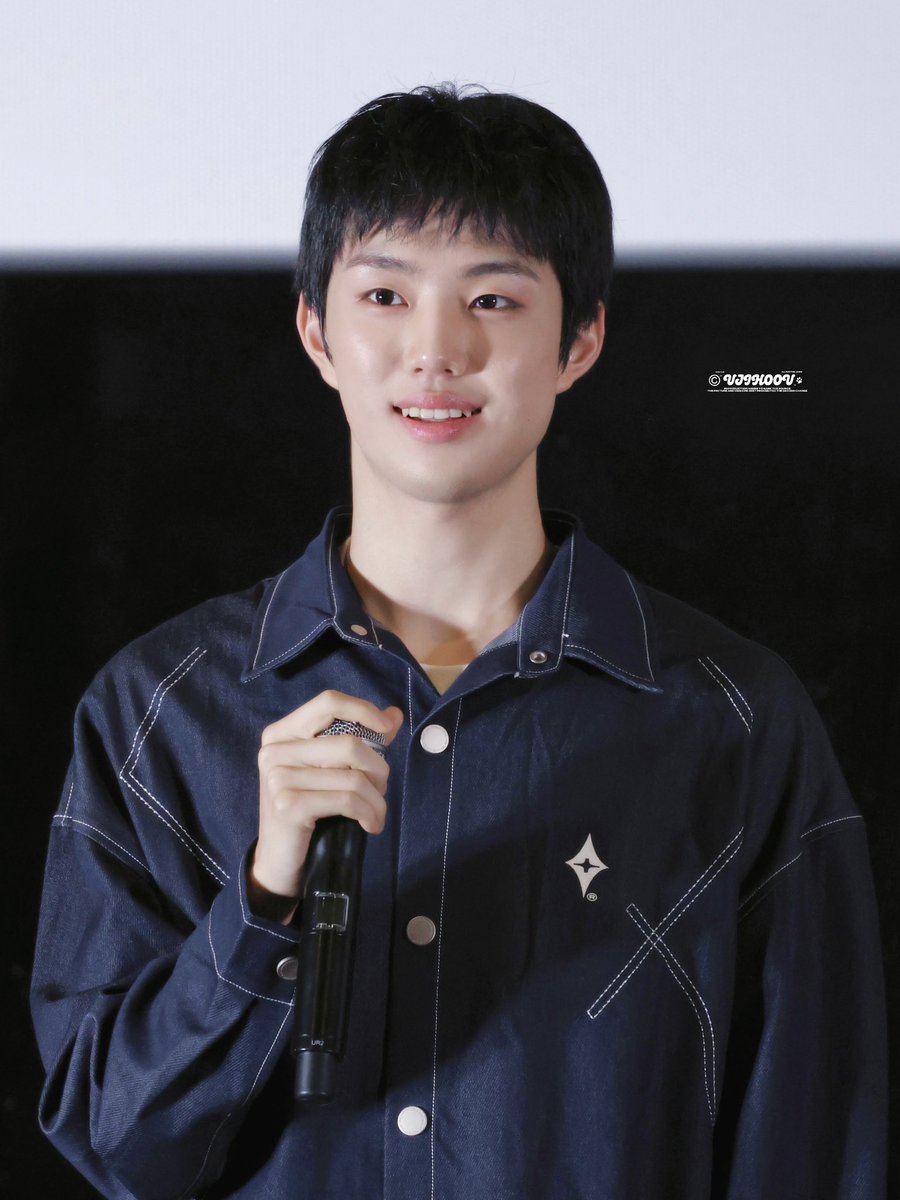 250919

ㅎㅇ~✌🏻

#EVNNE #이븐
#박지후 #PARKJIHOO #パクジフ