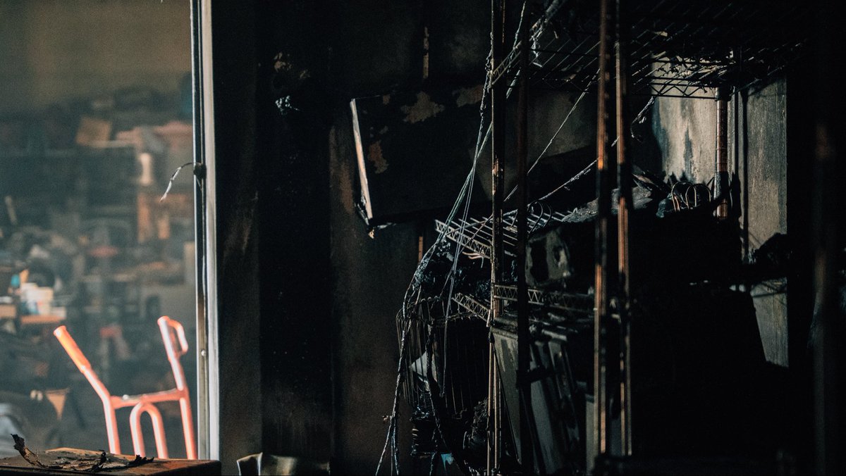 🚨Antifa terror in Germany🚨

Last week, the community office I run together with Bavarian MP René Dierkes was targeted twice by suspected left-wing extremists.

On the second attempt, they managed to set fire to a small business located beneath our office. Their goal was to burn