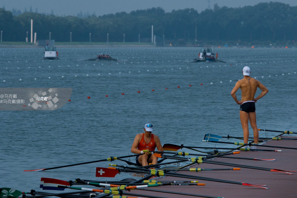 Daixunqiang's tweet photo. 在上海赛艇世锦赛拍到了满意的照片@WorldRowing https://t.co/bG12pGDZL5
