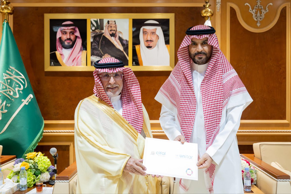 بتوفيق الله، حصلت على شهادة خبير تطبيقات أهداف التنمية المستدامة 2030 من UNITAR ومركز #CIFAL السعودية.
خطوة تعزز توجه جامعة #الإمام في مواءمة ممارساتها المؤسسية مع مستهدفات التنمية المستدامة.
جزيل الشكر لمعالي رئيس الجامعة لدعمه مسيرة التطوير وبناء القدرات المؤسسية بالجامعة