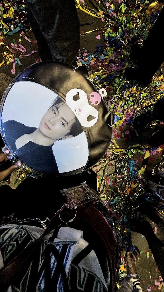 #jayki girlie for life !!  🐈‍⬛️🐣⭐️🩷