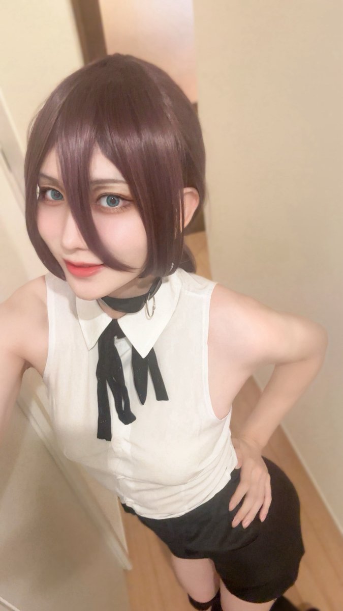 レゼのメイク頑張ってみた♂💪