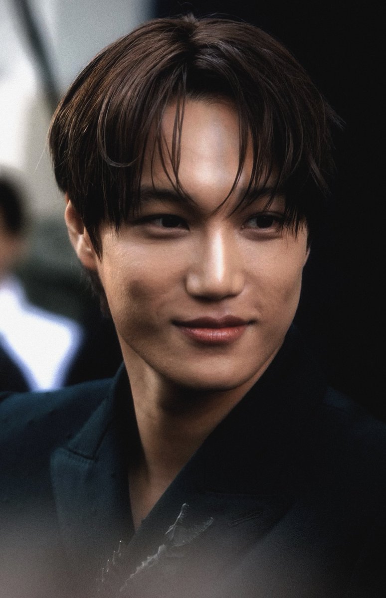 cosmiclattekai's tweet photo. Kim Kai for Lacoste 🐊 https://t.co/25EpNkqJdT