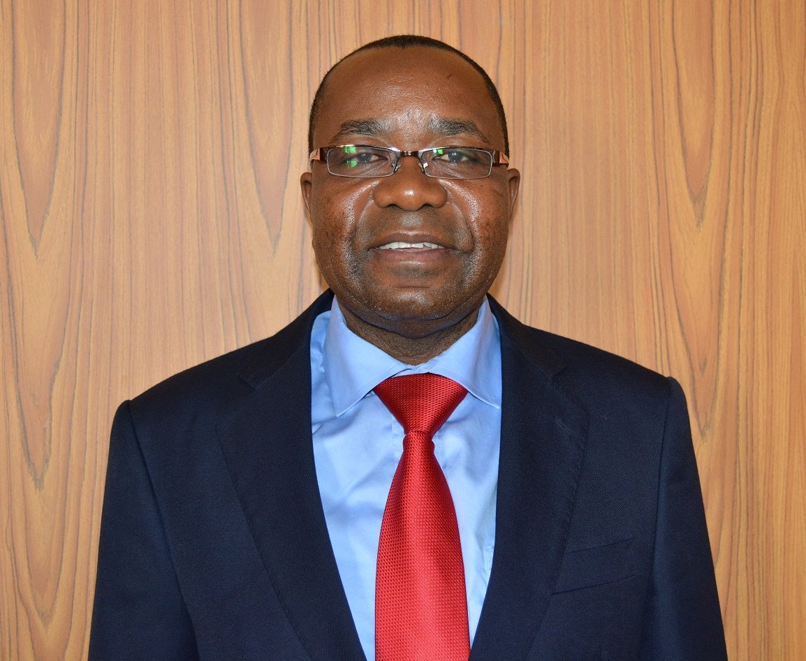 zadama24's tweet image. #BREAKING: FORMER Zambia Revenue Authority (ZRA) Commissioner General Kingsley Chanda has been sentenced to six years imprisonment.

His co-accused Callistus Kaoma will serve nine years imprisonment.

The duo were jointly charged with 22 counts for wilful failure to comply with…