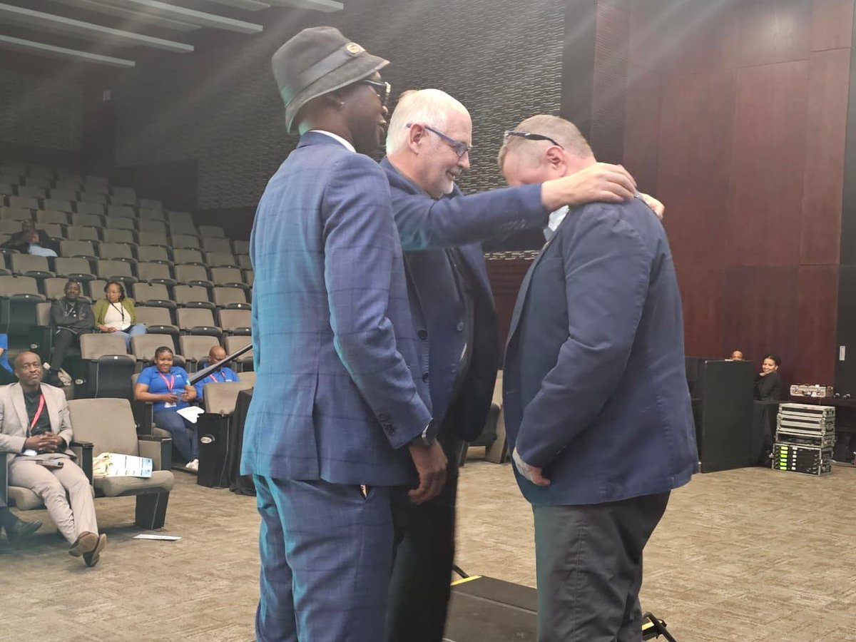 The_AMEU's tweet photo. Delegates bore witness to the handover of the AMEU Presidency - Mr Rob Ferrier, Buffalo CityMunicipality is the proud new AMEU President! #AMEU2025 https://t.co/JfNn771VUG
