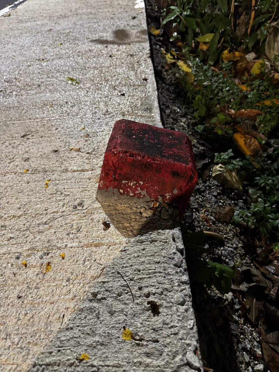 ynchan78's tweet photo. @pjcitycouncil your contractor just paved over a fire hydrant in SS 3. 

Message me for details. 

Copy @LimYiWei4MY https://t.co/SS6Is87uGd
