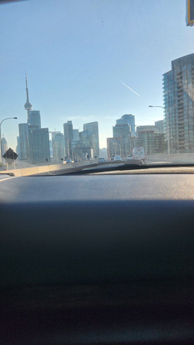 crypto7mil's tweet photo. On my way to a business meeting 💼 🚗 #Meeting #Business #Travel few milli upcoming project wish me luck 🙏 https://t.co/89CliuTIVO