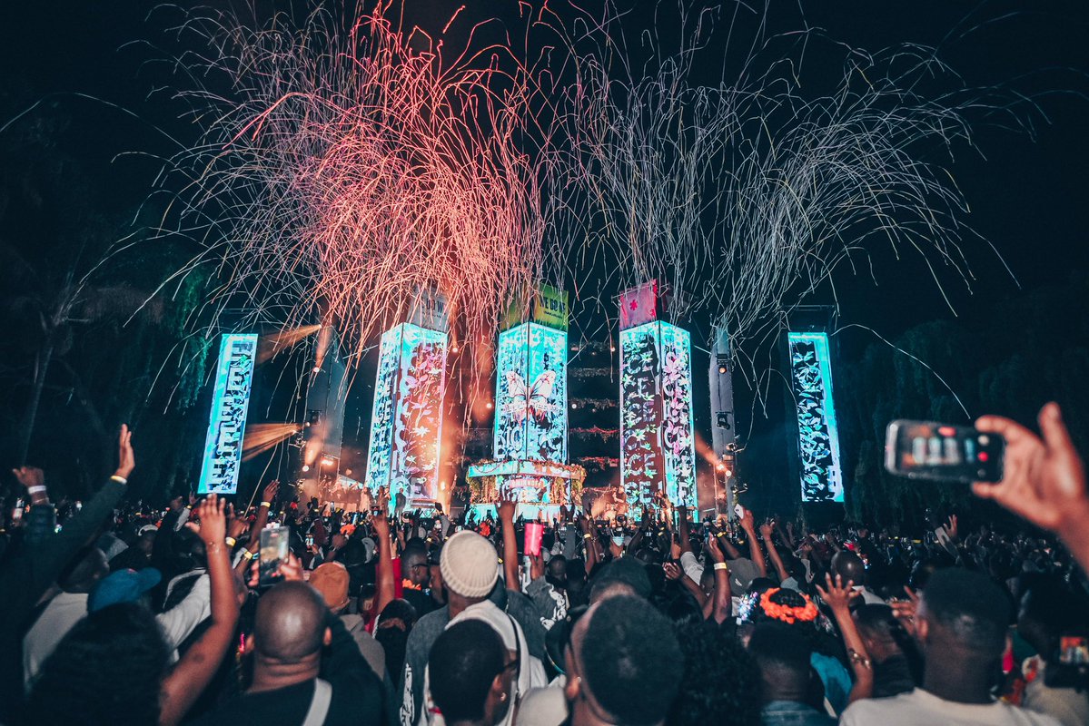 SpringFiestaSA's tweet image. Here’s to the next 15 years of Dance Culture’s National Holiday ~ SPRING FIESTA 🦋 See you in 2026 🫶