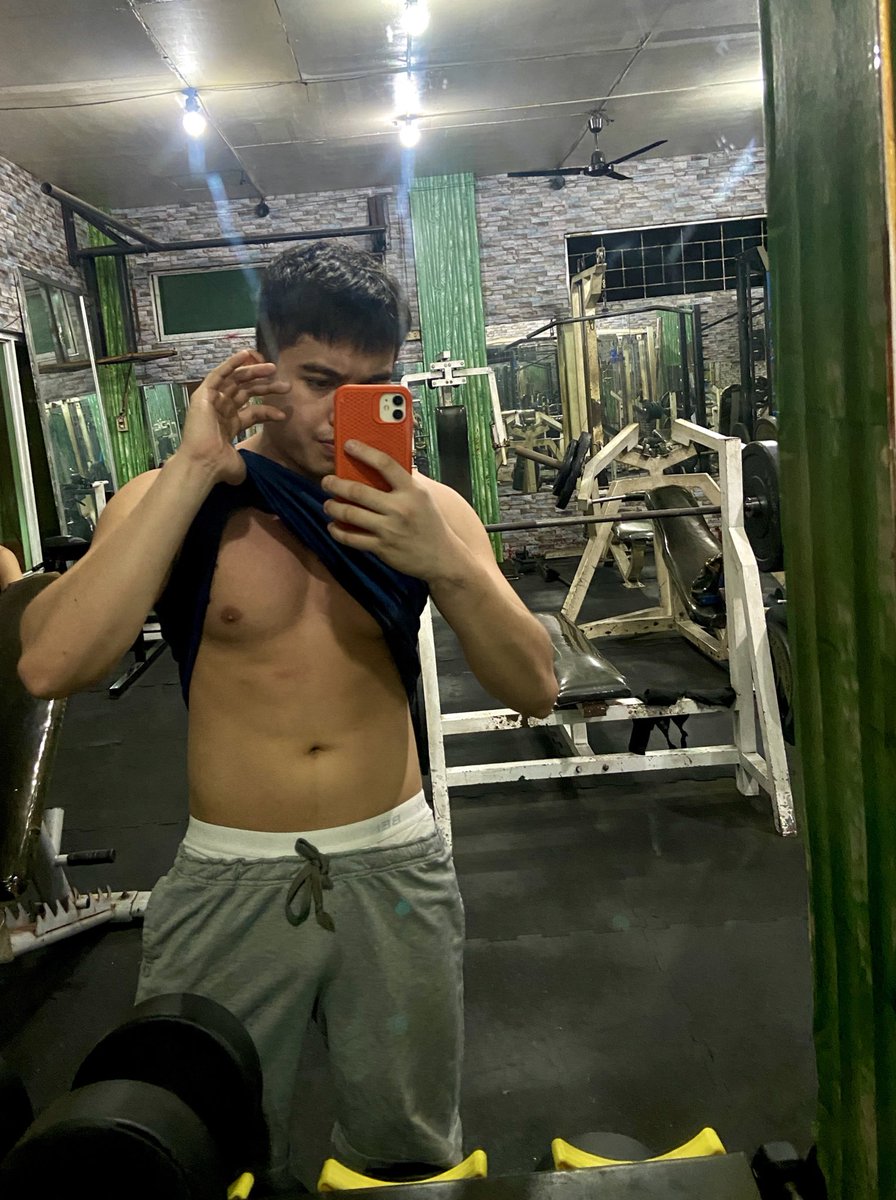 CastroKyle7585's tweet photo. Available tayo for vc dm lang! 📩📩📩⬅️ https://t.co/jRN9tjdYdw
