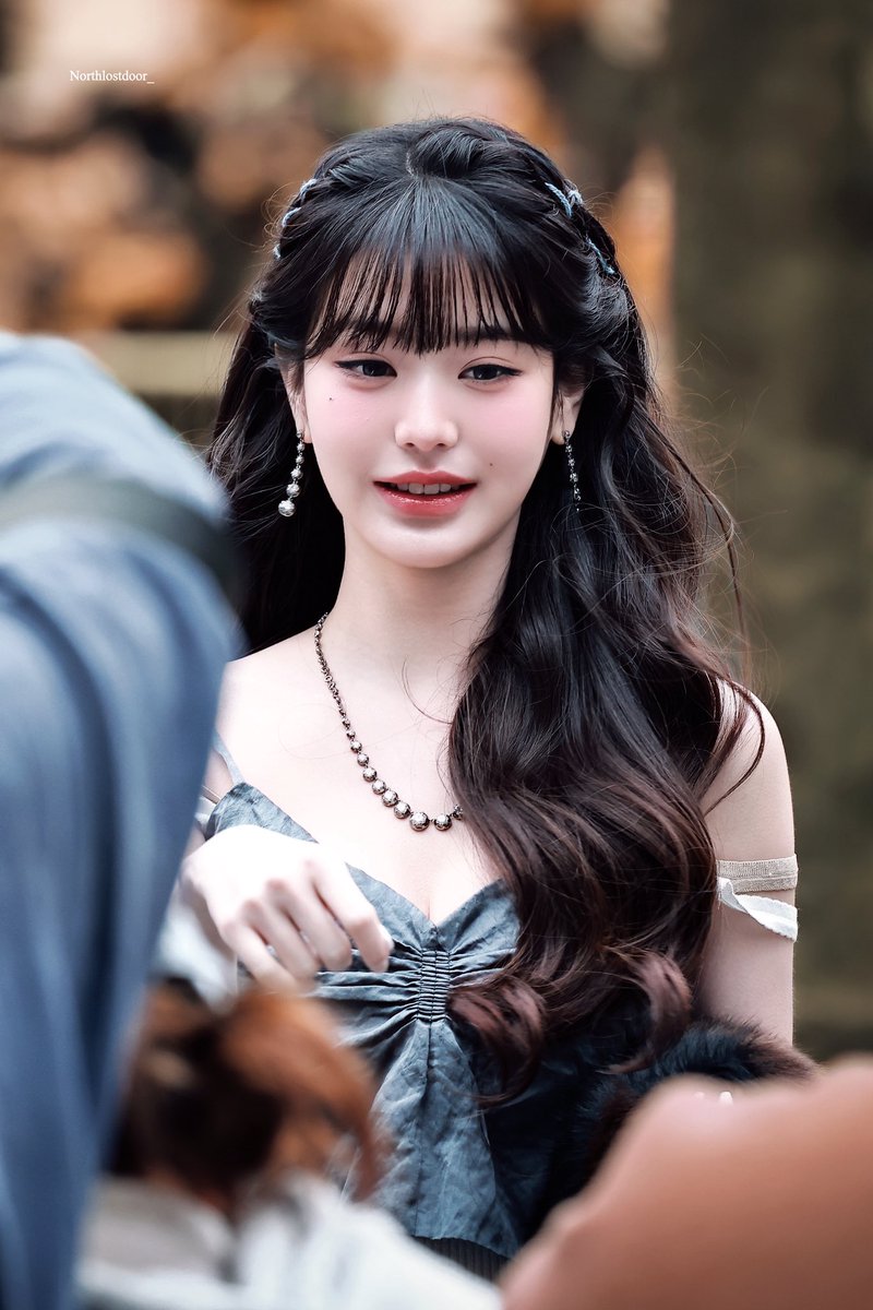 Here for Miumiu 🩶