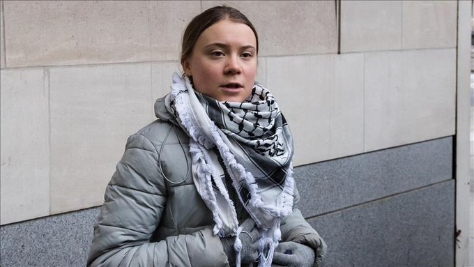 هذه الناشطة السويدية هي الأحق بجائزة نوبل للسلام
وليس تجار الحروب وشركاء الإبادة
#جائزة_نوبل #ترامب