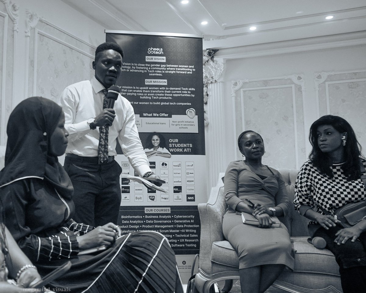 jedondadon's tweet photo. @OgbeniDipo I am Mc Jedon, a professional social or Corporate Master of Ceremonies (Mc), based in Lagos. IG handle: @mcjedon.theversatilemc https://t.co/8g3epNe1xX