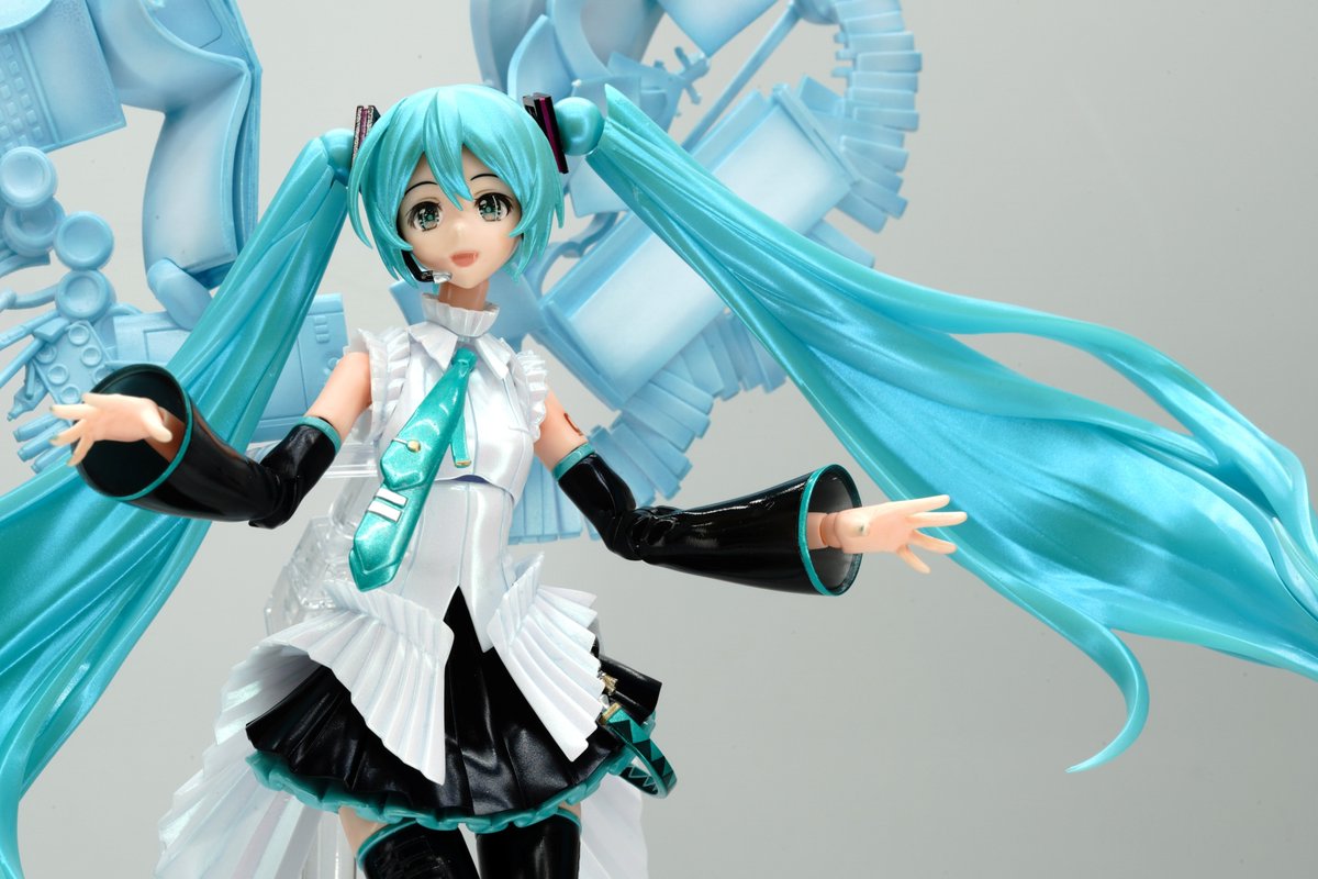vond_tc's tweet photo. [Max Factory PLAMATEA 初音ミク Happy 16th Birthday Ver.] - その2
作成：M.E.K @mekmk1

♪らーららら　らーらーらー

#初音ミクHappy16thBirthdayVer #メルト #手ごわいシミュレーション https://t.co/5vlY1PVcPX