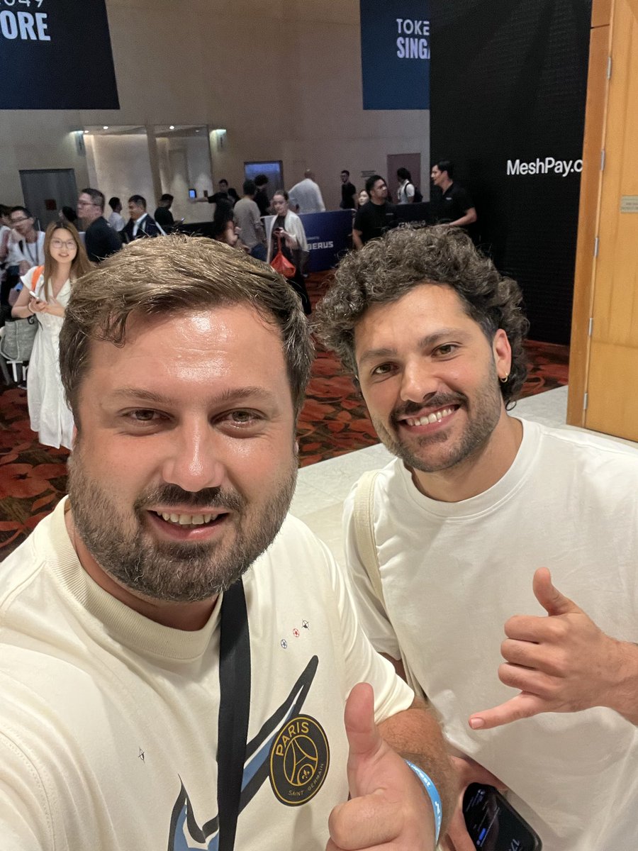2manycoco's tweet photo. Had a chance to meet a legend and busiest founder I know @D0itdifferent 

A person you have a chance to talk to between his calls only 😅 I don’t know what pills he takes but I wouldn’t even try to compete in beating those performance 🔥

I’m following and supporting @legiondotcc from its first days and when I see founder’s consistent hard work and alignment through all the time I can’t imagine anything else than bright future of the project. 

Legion does mile steps improving and delivering the best to the community. So many new alphas are coming, we just should wait for our chance. All good is never easy. LFG Legion and huge shoutout to its team!