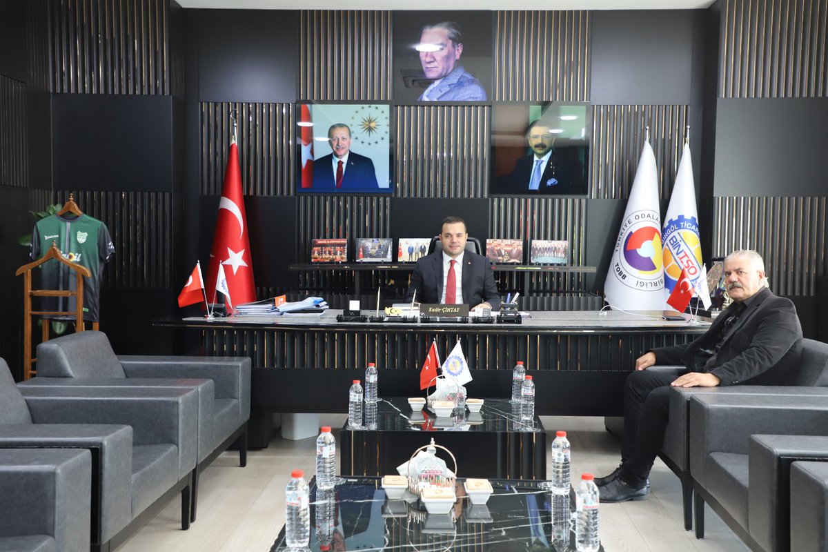 Bingölde bir çok yeni projelere imza atan Bingöl ticaretinde   farkındalık yaratan kıymetli dostum Bingöl ticaret Sanayi yönetim kurulu bşk Sn Kadir Çintay beyi makamında ziyaret ettik. İlgi ve alakaları için kadir başkana çok teşekkür ederim .