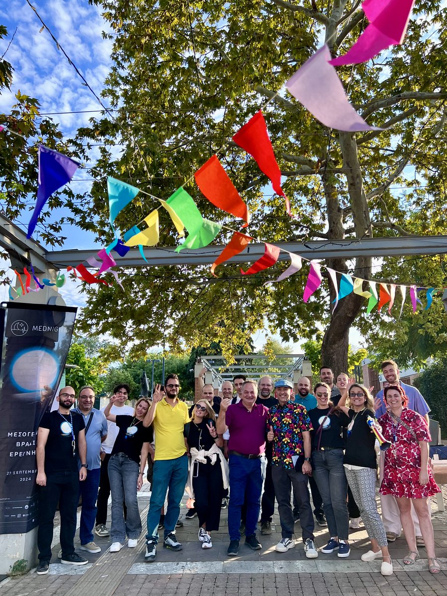 CodeWeekEU's tweet image. 🎉 The Athena Research Center &amp;amp; City Lab brought coding &amp;amp; digital skills to life at #ResearchersNight in Athens &amp;amp; Xanthi! 💻✨

Explore how they inspired all ages through #CodeWeek activities 👇
codeweek.eu/blog/athena-re…

#EUCodeWeek #STEM #DigitalSkills