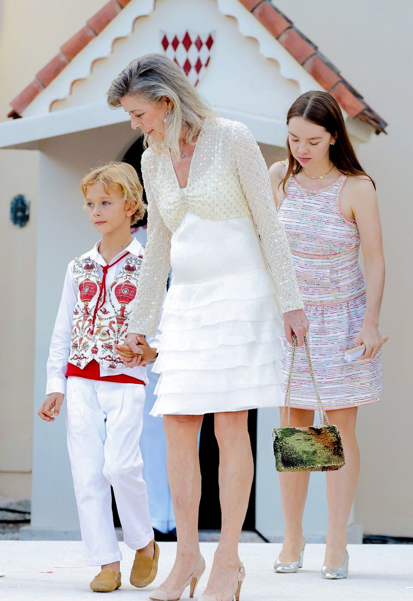 royalchildren_'s tweet photo. #PrincessCaroline of Hanover, #FrancescoCasiraghi #PrincessAlexandra of Hanover and #PaulineDucruet attend the celebration of Prince Albert II of Monaco's 20 years on the throne, at The Prince's Palace in Monaco 👑🎉 -July 19th 2025.
📷 : @GettyImages https://t.co/LjuR7nKQK6
