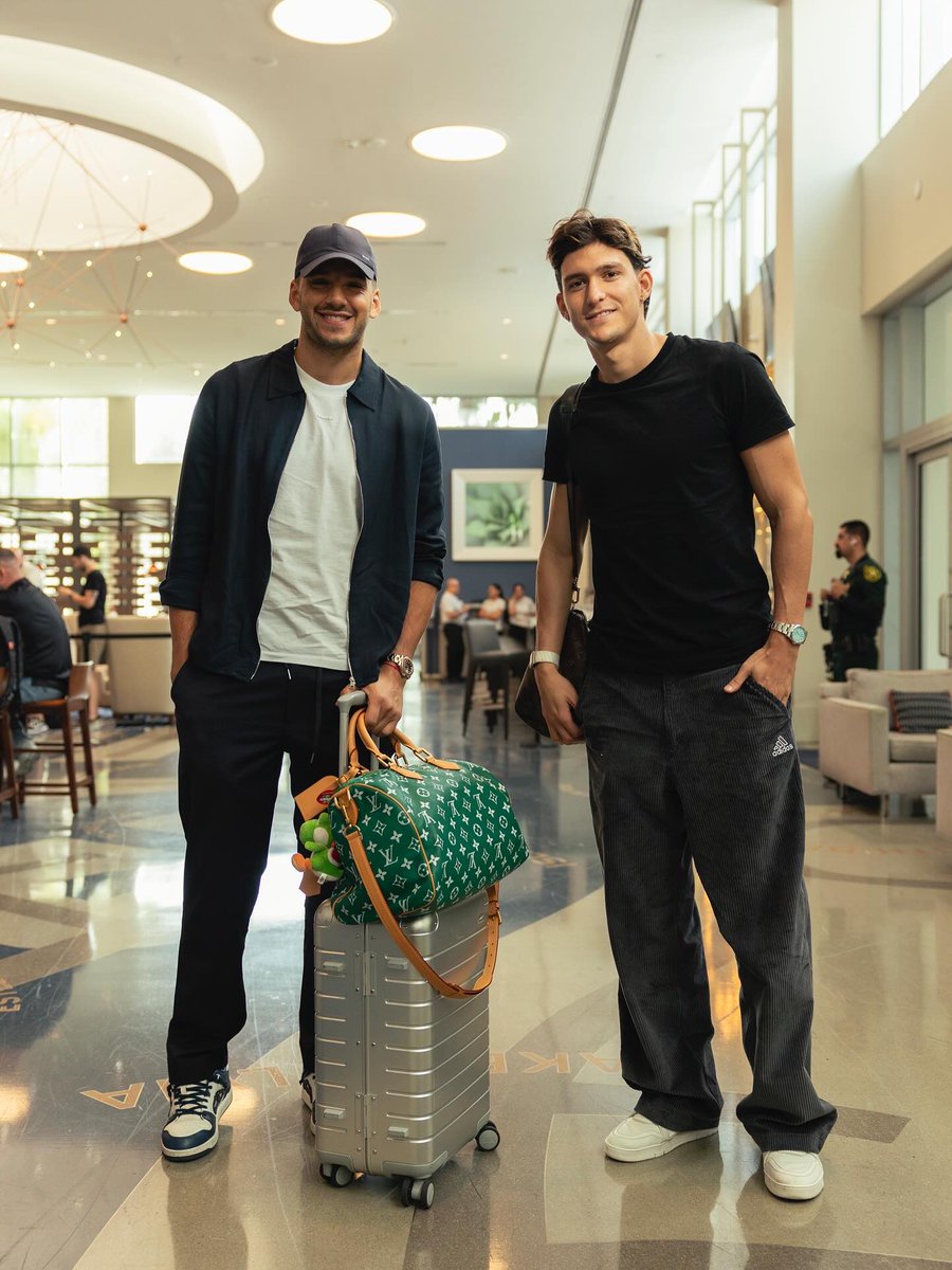 The <a href="/OM_Officiel/">Olympique de Marseille</a> boys are already in Miami! 🫡🇺🇸