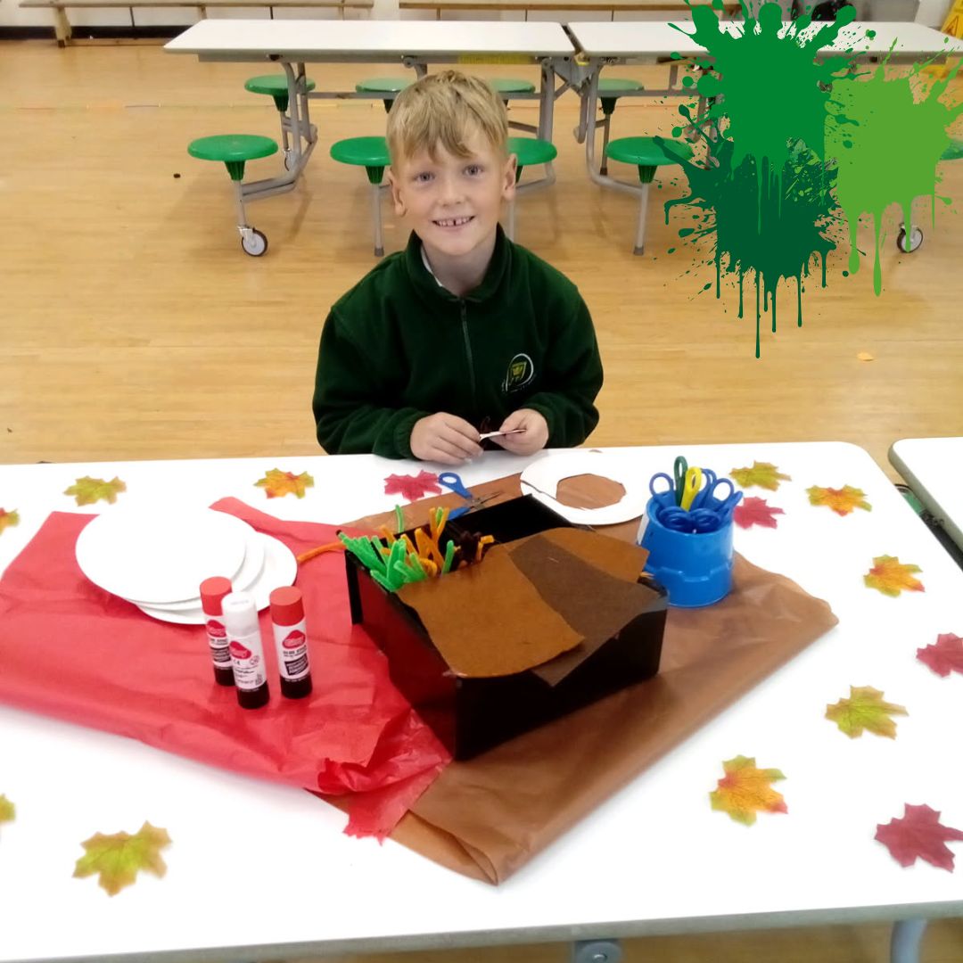 cheamparkfarm's tweet image. Welcoming Autumn with beautiful handmade wreaths! 🍂
The children had fun getting stuck into the arts and crafts at Wrap Around Care, making these brilliant seasonal wreaths with felt, leaves and pipe cleaners!🍁

#WrapAroundCare #AutumnCrafts #AfterSchoolFun #Creativechildren