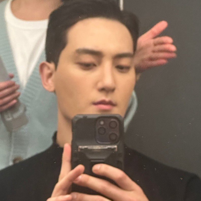 Michelle H. tweet media