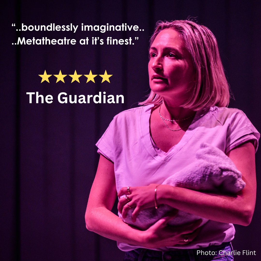 "Metatheatre at its finest." 
Check out the⭐️⭐️⭐️⭐️⭐️ Guardian review of <a href="/JanieU/">Jane Upton</a> 's (the)Woman. 
🤩theguardian.com/stage/2025/oct… 
It's on <a href="/ParkTheatre/">Park Theatre</a> until 25 Oct don't miss it! 

🎟️BOOK NOW: bit.ly/48M7rEX 
🖊️Review: Anya Ryan 
📸Charlie Flint #LondonTheatre #ParentingLife