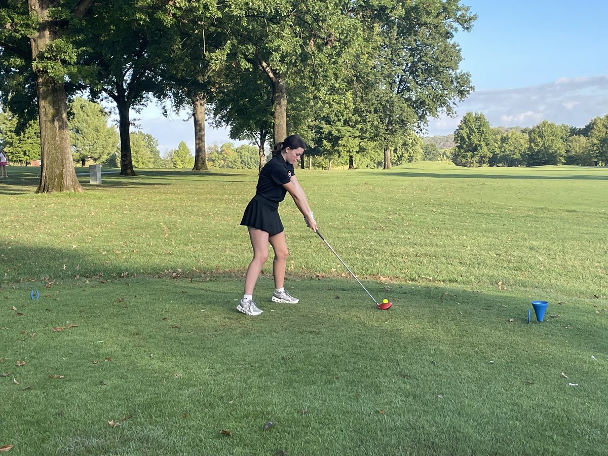 Sarah, Lainey and Mackenzie at Crescent Farms for our conference tournament