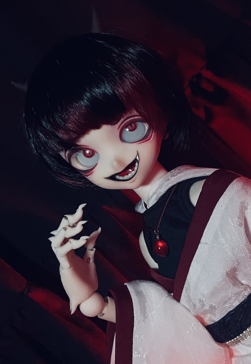 羅刹さんのカスタマー様が判明しました！
サイト経由でお迎えだったので、いつか作者様が見つかればいいなくらいに思っていたのですが、皆様のRTのおかげでカスタマー様まで届きました！
しかもはじめての子みたいです！
自分の一目惚れを信じてお迎えして本当に良かった！
 #もるもちっどーる