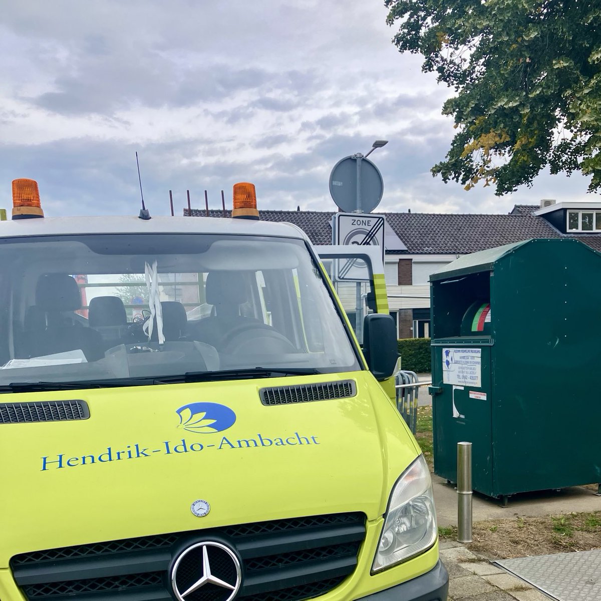 Hendrik-Ido-Ambacht tweet media