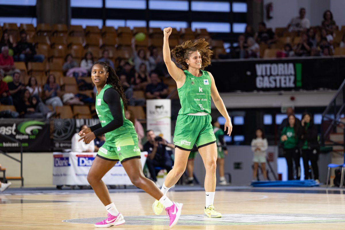 𝗣𝗼𝗻𝘁𝗲 𝗲𝗻 𝗽𝗶𝗲, 𝗮𝗹𝘇𝗮 𝗲𝗹 𝗽𝘂𝗻̃𝗼 𝘆 𝘃𝗲𝗻 ✊

¡Te esperamos este domingo en el derbi vasco a las 12:00 en Mendi!

🎟️ bit.ly/4o6ZOxw

📸 <a href="/unaicruzz/">Unai Cruz</a> 

#ElLatidodeMendi #MendikoTaupada