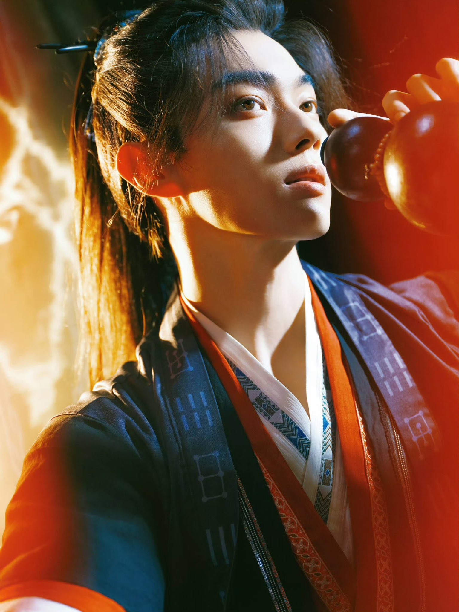 最新　許凱　シュー・カイweibo 写真集2021/8月～2023/1月 正方形 最新 許凱 シュー・カイweibo 写真集2021/8月～2023/1月 正方形