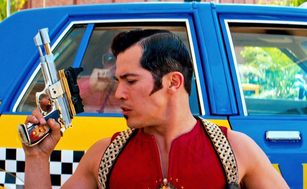 *whispering* If John Leguizamo can do it, I can do it