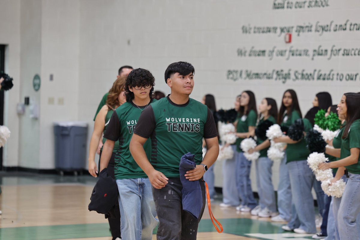 Best of luck to our Girls Water Polo and Tennis teams as the prepare for their first round of playoff district play this week!

The girls water polo team will take on the Mission Veterans Patriots today at 3pm and the tennis team will take on the Harlingen South Hawks tomorrow.