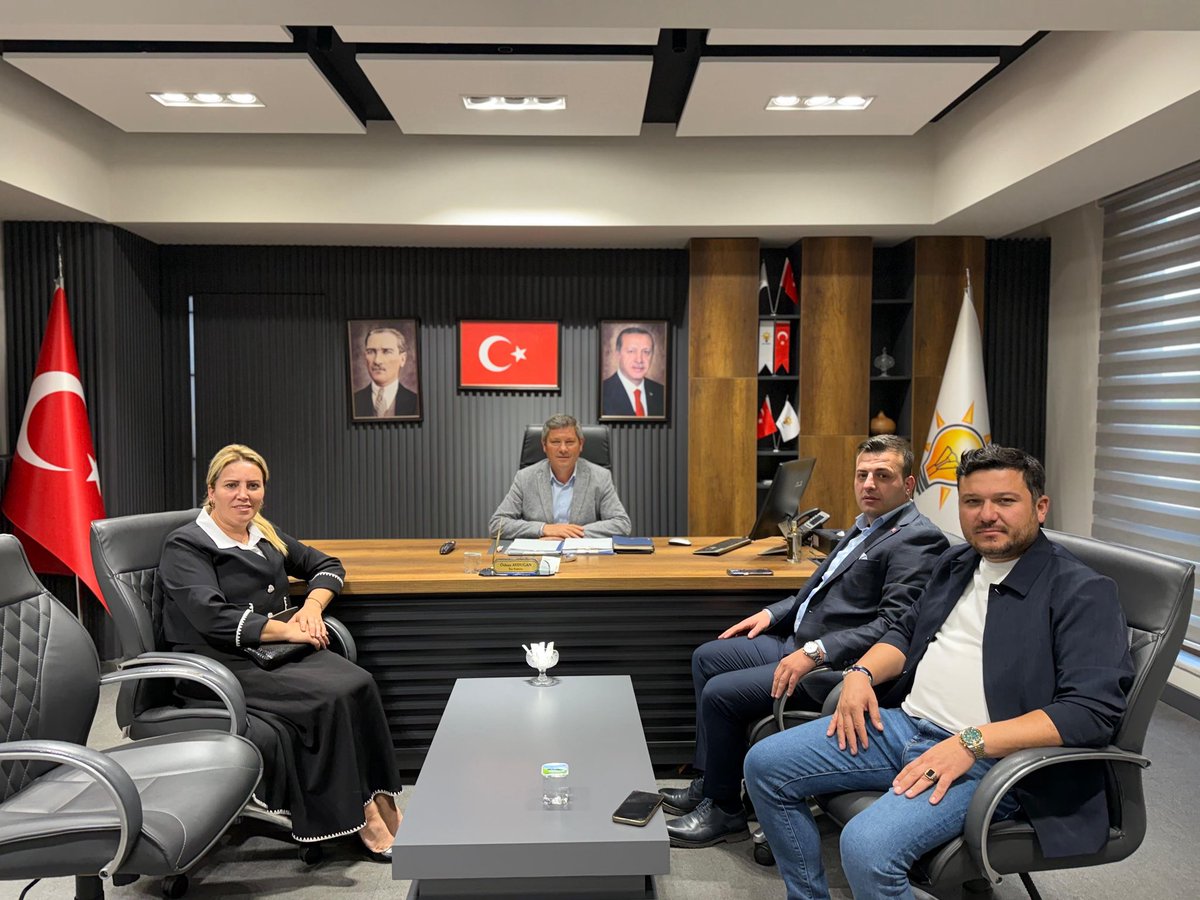 MESDEF (Mesudiye Dernekler Federasyonu) Yönetim Kurulu Üyesi Sn. Fatih Isırgan’ı ilçe başkanlığımızda misafir ettik. Nazik ziyaretleri için teşekkür ediyoruz.