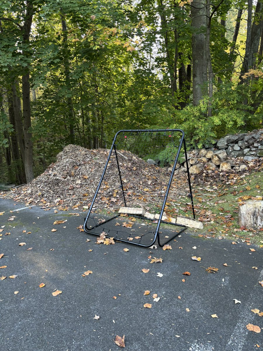 JasonKronstat's tweet image. This should be in the same category as Temple Grandin’s inventions. It literally has a catch with you.