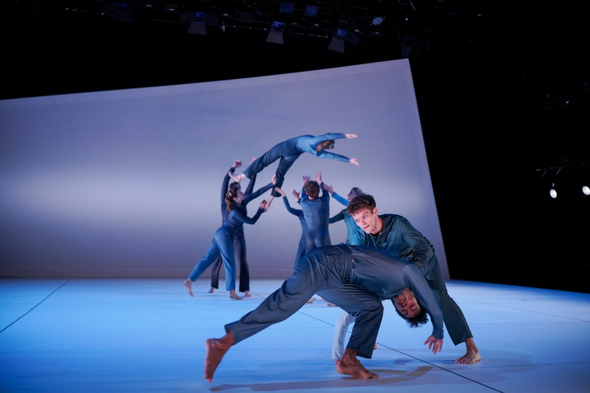💫 T'agrada la dansa? Vine a veure 'Natural order of things' de <a href="/GuyNader/">Guy Nader</a> i Maria Campos!

🌏 Un espectacle que reflexiona sobre els fenòmens naturals i ens recorda que som part de la natura, amb música original de Coti K.

👉 Info i entrades a olotcultura.cat
<a href="/Olotuit/">Ajuntament d'Olot</a>
