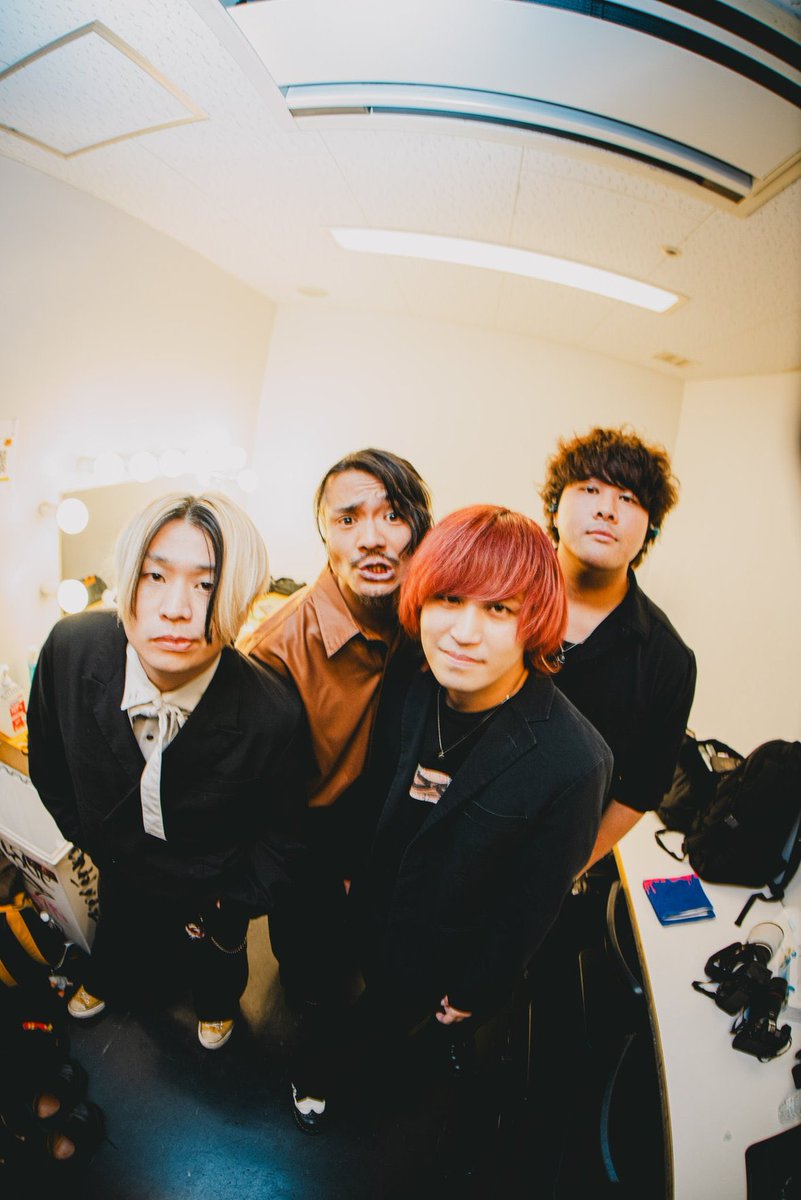 10/6 梅田CLUB QUATTRO
Arakezuri×プッシュプルポット×Blue Mash
３バンド共催東名阪企画
「ロックバンド黎明」

共催企画初日、感謝でいっぱいです
出会ってくれてありがとう！
会いに来てくれてありがとう！

Photo by <a href="/ideta0907/">イデタリク</a>