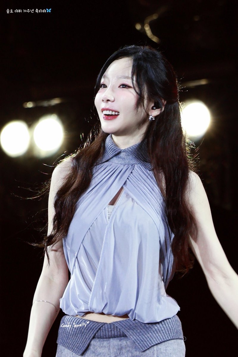 Candy_Jewelly's tweet photo. 10년 동안
태연아 잘한다⭐
#태연아_우리의_10년은_너였어 
#10YEARS_WITH_TAEYEON https://t.co/WlWcaTW55M