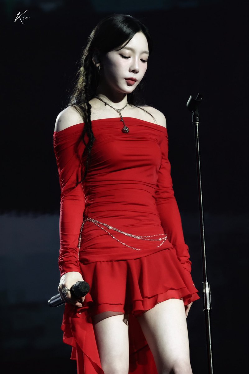 KioTaeyeon's tweet photo. 다음 10년을 기다릴게💜

#태연아_우리의_10년은_너였어 
#10YEARS_WITH_TAEYEON https://t.co/ADz90BCqBP
