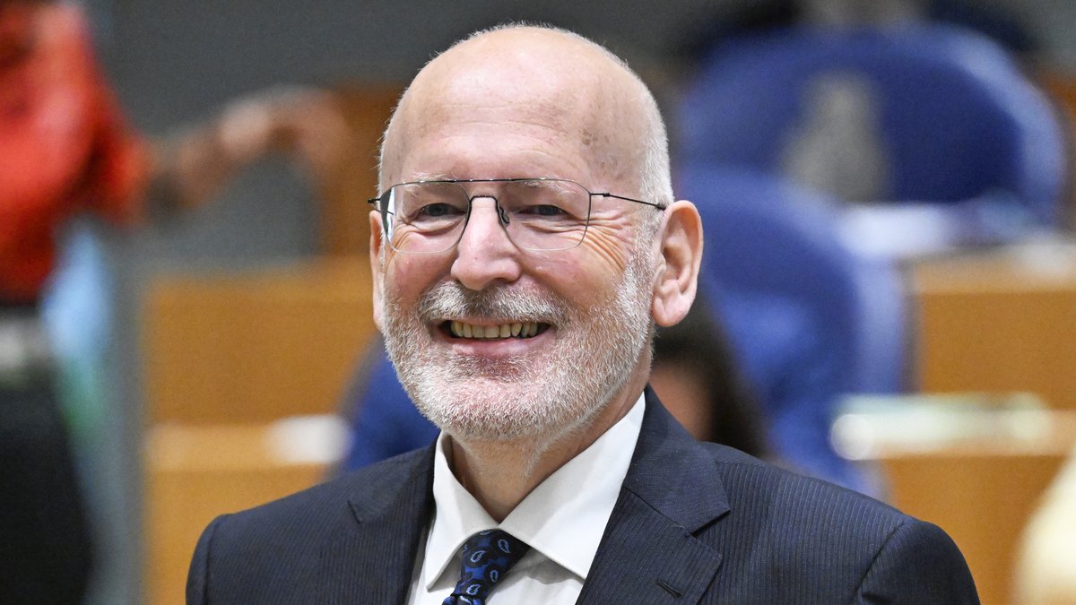 vandaaginside's tweet image. Frans Timmermans maandag te gast bij Vandaag Inside
vandaaginside.nl/media/vandaag-… #vandaaginside