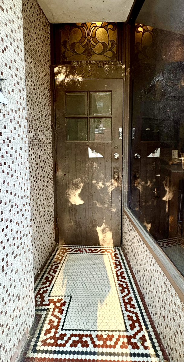 Great tiles, marvellous stained glass. 
- Roncesvalles Ave, near Fermanagh.