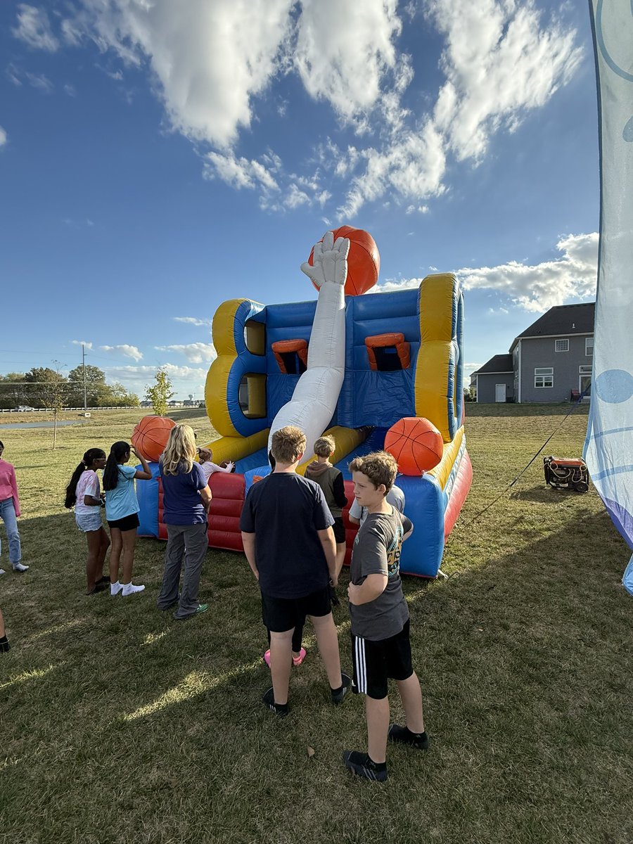 Hull Prairie Intermediate - Perrysburg tweet media