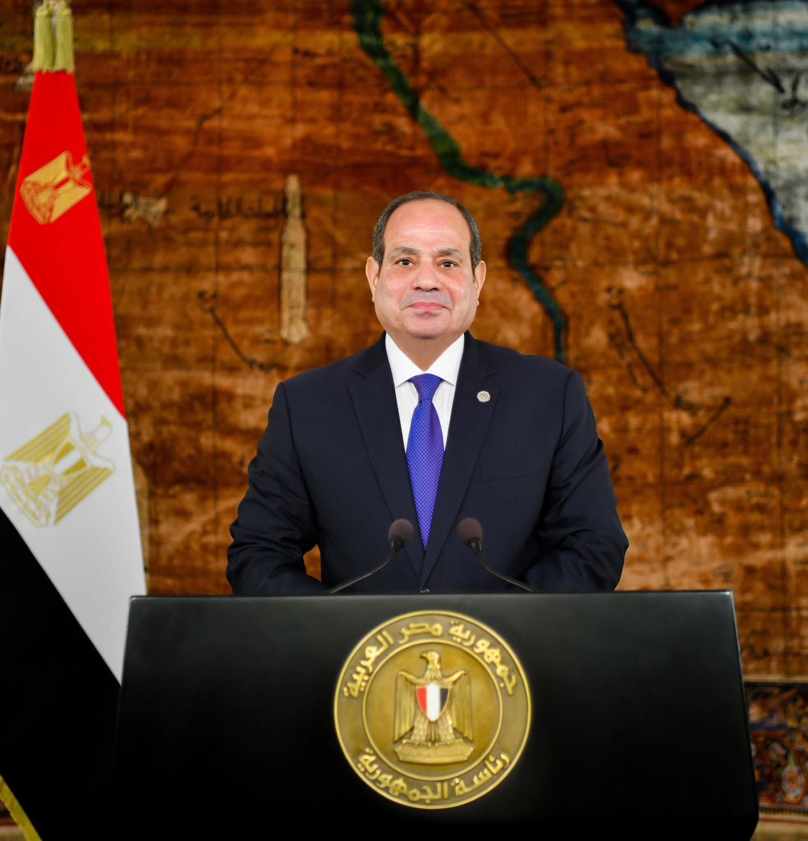 قال "كل حاجة" وهو بيتكلم عن السلام..
مصر يا سادة 🇪🇬🇪🇬