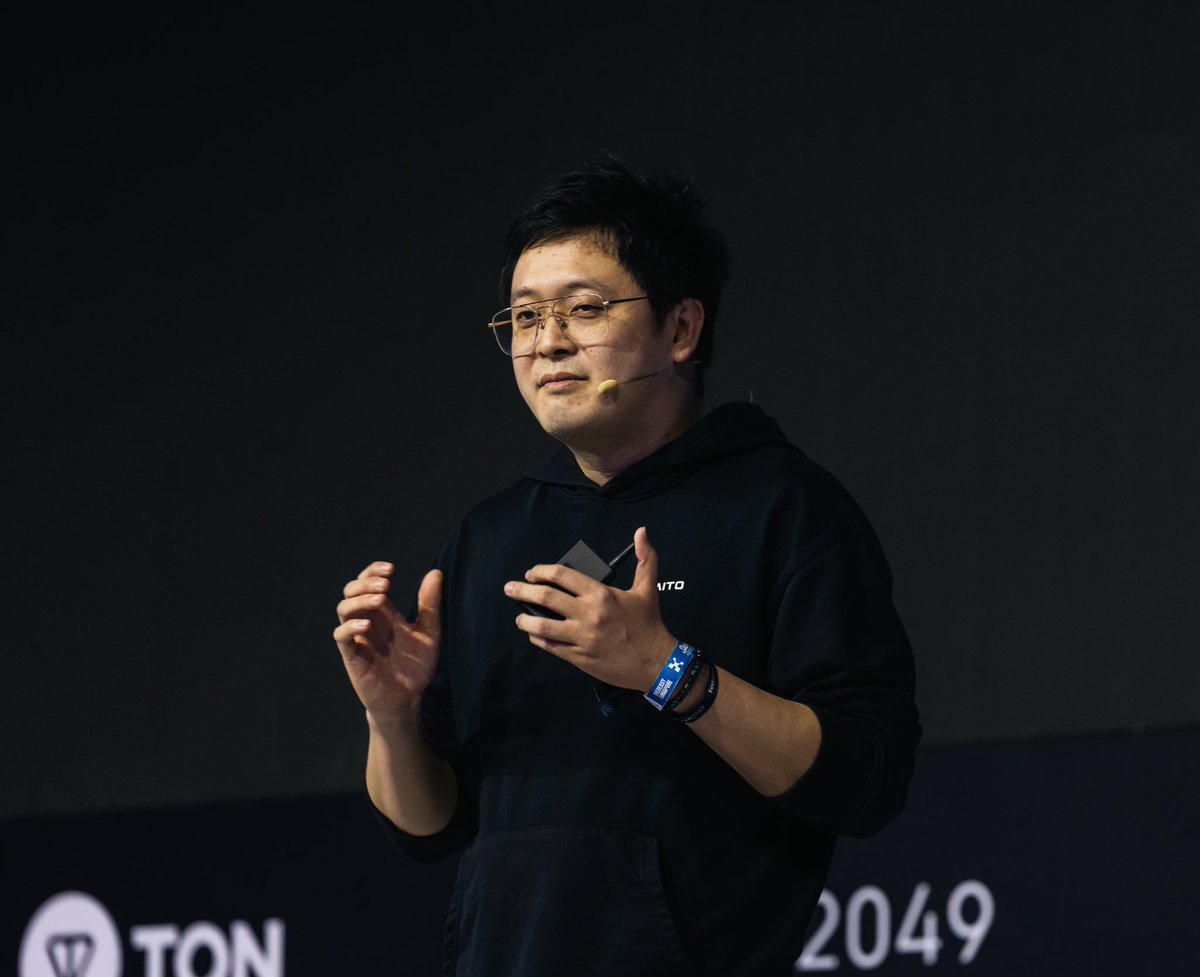 vanxyrus tweet media