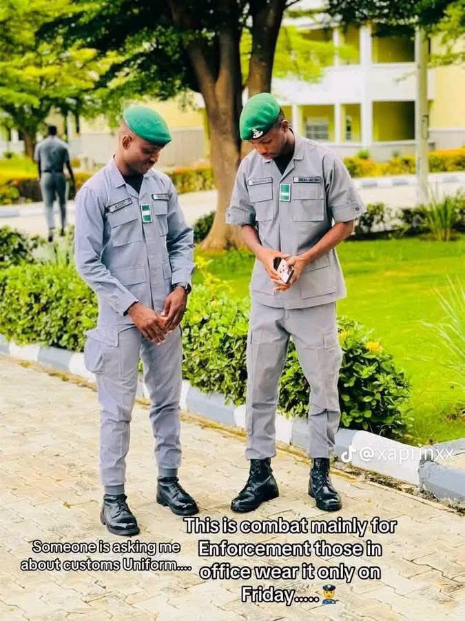 musaHus54670772's tweet photo. One day You will be in  this Dress 🤲🤲🤲 Nigeria Customs Service 
Just like Rt and say Ameen https://t.co/aPVTPrnczJ