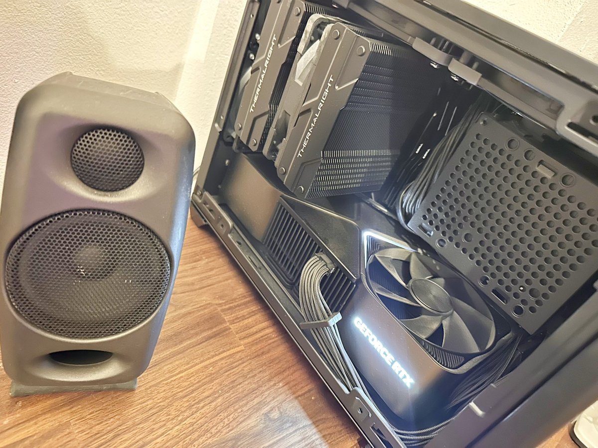 so much dust came out, but now it’s *mostly* clean, i love my little space heater 👍