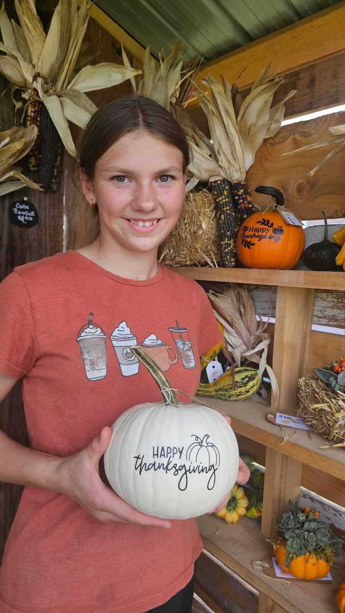 13-year-old Rea Weppler has some unique pumpkin designs at her family farm stand - The Farmer's Porch Fall Decor in Ayton. She's getting crafty with a circuit cutter - just in time for Thanksgiving. 

📸: Sharon Grose
