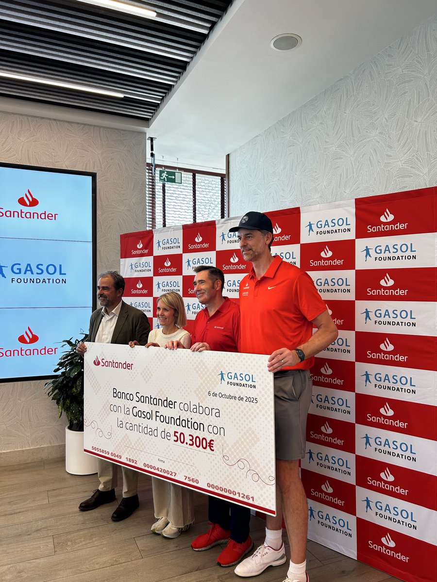 Podía dedicarse solo a disfrutar de su leyenda y su patrimonio pero <a href="/paugasol/">Pau Gasol</a> eligió otro camino, el del compromiso. Su <a href="/GasolFoundation/">Gasol Foundation Europa</a> trabaja contra la obesidad infantil 
👏👏👏👏👏👏👏👏👏👏👏👏👏