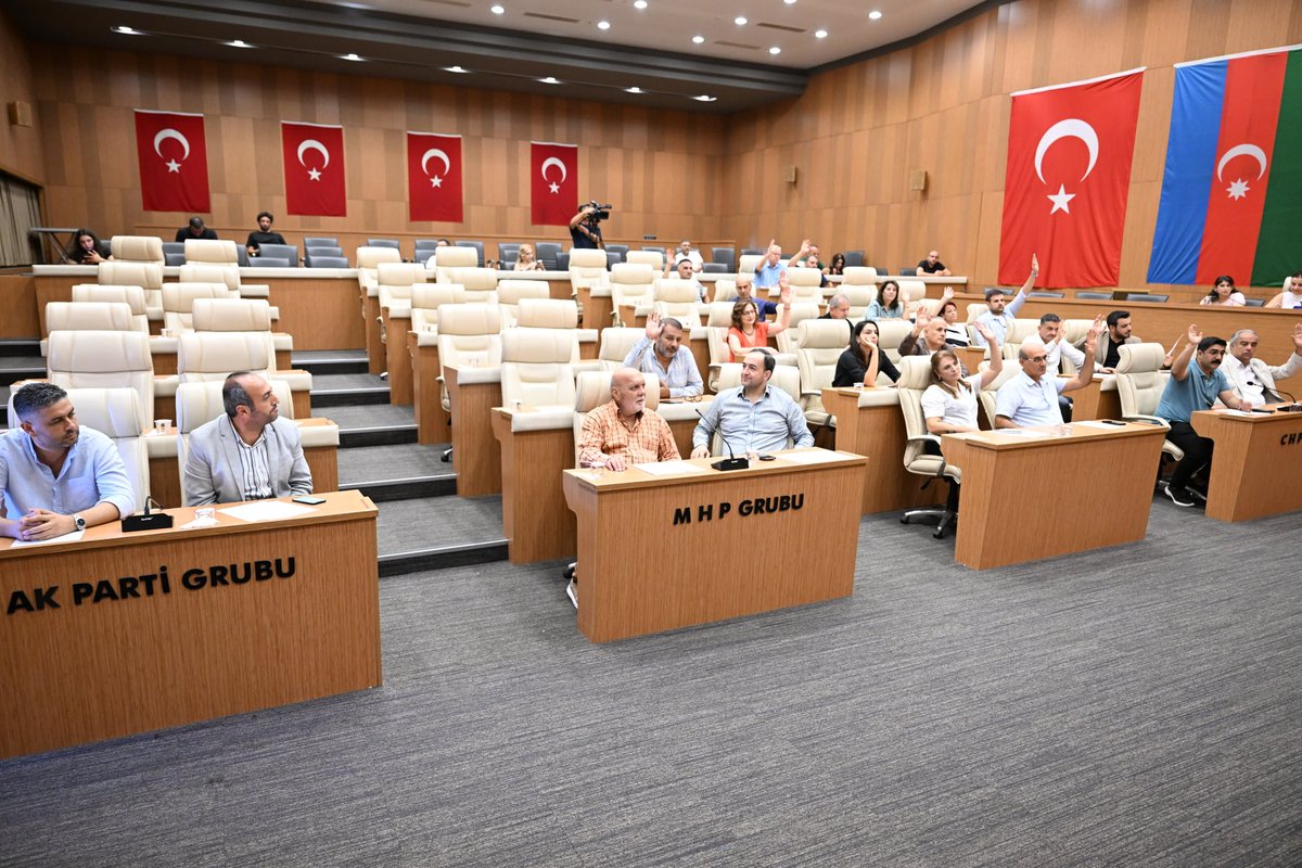 Çukurova Belediye Meclisi Ekim ayı meclis toplantılarının dördüncü oturumunu gerçekleştirdik. 
Alınan kararlar Çukurova’mız için hayırlı ve uğurlu olsun.
