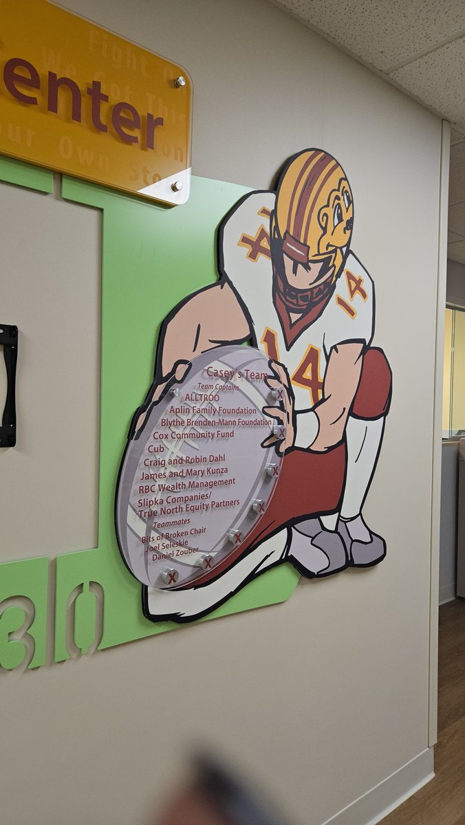 $5 Bits of Broken Chair Trophy tweet media