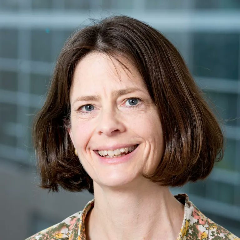 <a href="/NobelPrize/">The Nobel Prize</a> 𝗠𝗮𝗿𝘆 𝗕𝗿𝘂𝗻𝗸𝗼𝘄: 𝗙𝗿𝗼𝗺 “𝗠𝗼𝗹𝗲𝗰𝘂𝗹𝗮𝗿 𝗦𝗹𝗼𝗴” 𝘁𝗼 𝗡𝗼𝗯𝗲𝗹 𝗚𝗹𝗼𝗿𝘆 — 𝗧𝗵𝗲 𝗦𝗰𝗶𝗲𝗻𝘁𝗶𝘀𝘁 𝗪𝗵𝗼 𝗨𝗻𝗹𝗼𝗰𝗸𝗲𝗱 𝘁𝗵𝗲 𝗚𝗲𝗻𝗲 𝗼𝗳 𝗜𝗺𝗺𝘂𝗻𝗲 𝗣𝗲𝗮𝗰𝗲 -The morning of October 6, 2025, began like any other for Mary E. Brunkow, until a